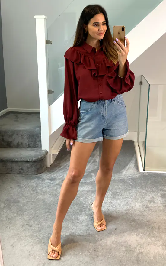 Wholesale π HOXTON GAL Oversized Frilled Front π Shirt With Detailed Cuffs In Burgundy π - Image 3