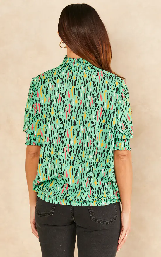 Deals ๐ Jenerique High Neck Short Sleeve Top In Mint Green Print โ๏ธ - Image 4