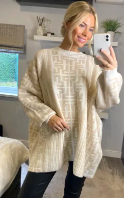Hot Sale 🤩 CY Boutique Fine Knit Oversized Jumper With Monogrammed Pattern Design In White And Beige 😉