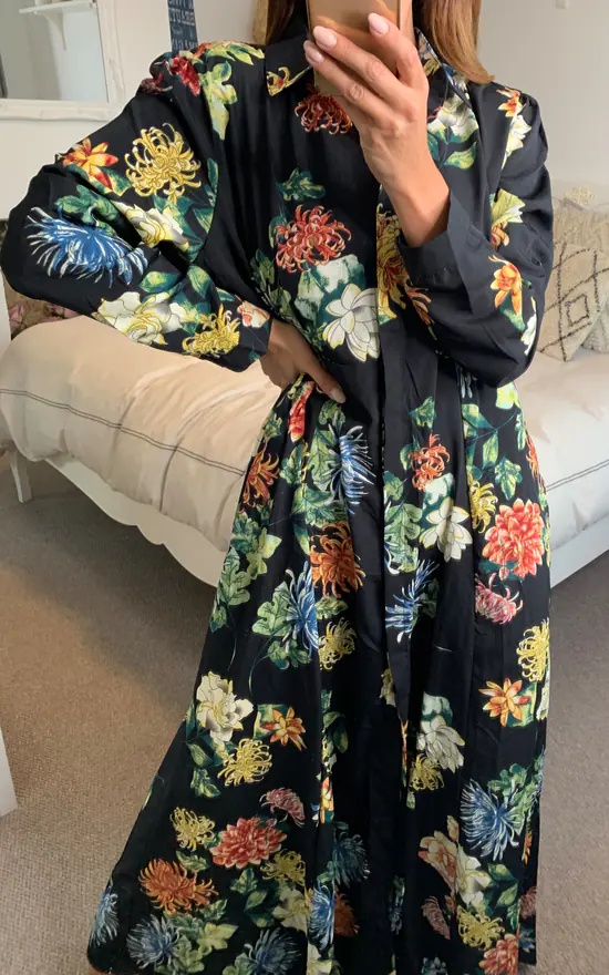 Brand new ๐ CY Boutique Long Sleeve Maxi ๐ Shirt ๐ Dress In Black Spring Floral Print ๐ - Image 3