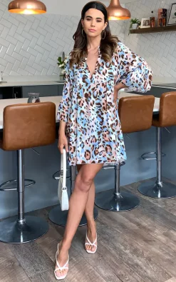 Brand new 🔔 Blue Vanilla Libby Leopard Print Tiered Mini 👗 Dress 🤩