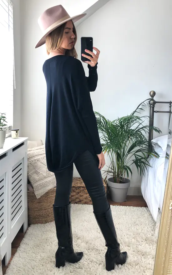 Budget ๐ Love Como Boat Neck Twist Knit In Black ๐ - Image 4