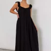 Coupon 💯 Pretty Lavish Effie V Neck Maxi 👗 Dress Black 😉