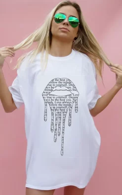 Deals 🥰 Sade Farrell Letter Drip Lip Tee 💯