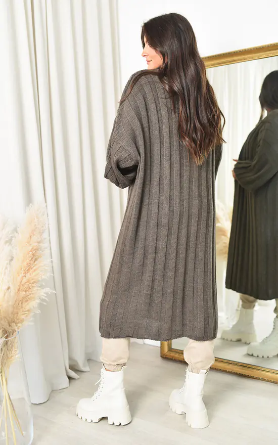 Wholesale โญ IKRUSH Callie Long Length Knitted Cardigan In Mocha ๐ - Image 2