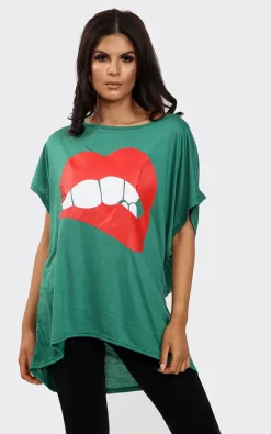 Brand new 🔔 Oops Fashion Harper Lips Graphic Print Oversize Tshirt In Jade Green ✨