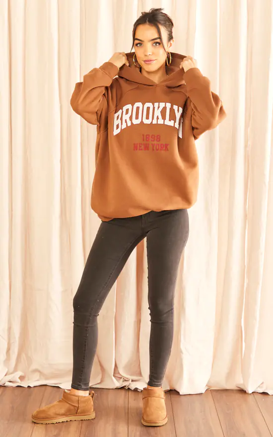 Budget ๐ Gini London Brooklyn Oversized Hooded Jumper Sweatshirt In Brown โ๏ธ