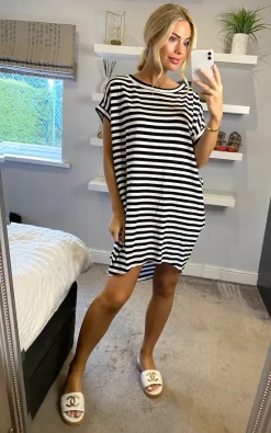 Deals 🛒 KURT MULLER Pure Cotton Oversized Top In Bretton Stripe In Black 😀