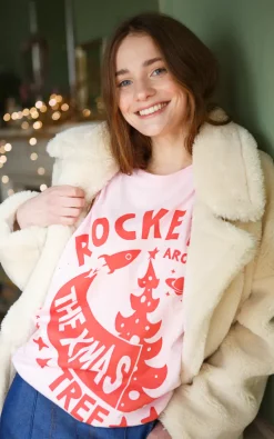 Promo ๐ Batch1 Rocket Around The ๐ Christmas Tree ๐ฉ Women's T ๐ Shirt ๐