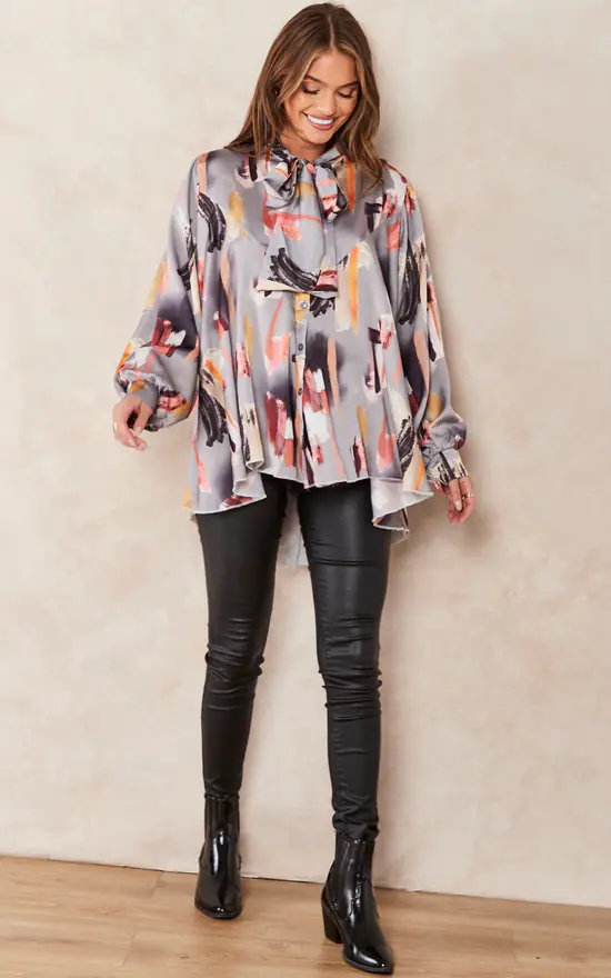 Coupon ๐ Jenerique Oversize Bowl Neck Blouse In Grey Print ๐ - Image 3