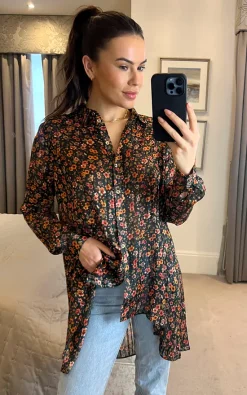 Promo ๐ Edie B. Lauren Blouse In Ditsy Floral Print โค๏ธ